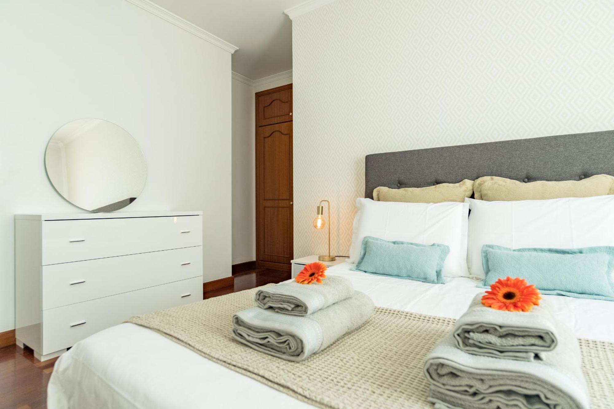 Apartamento Netos - By Wehost ฟุงชาล ภายนอก รูปภาพ