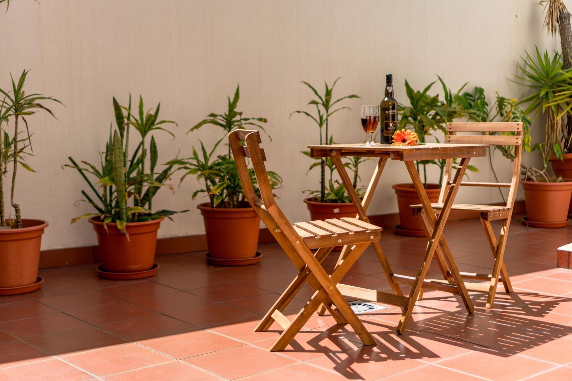 Apartamento Netos - By Wehost ฟุงชาล ภายนอก รูปภาพ