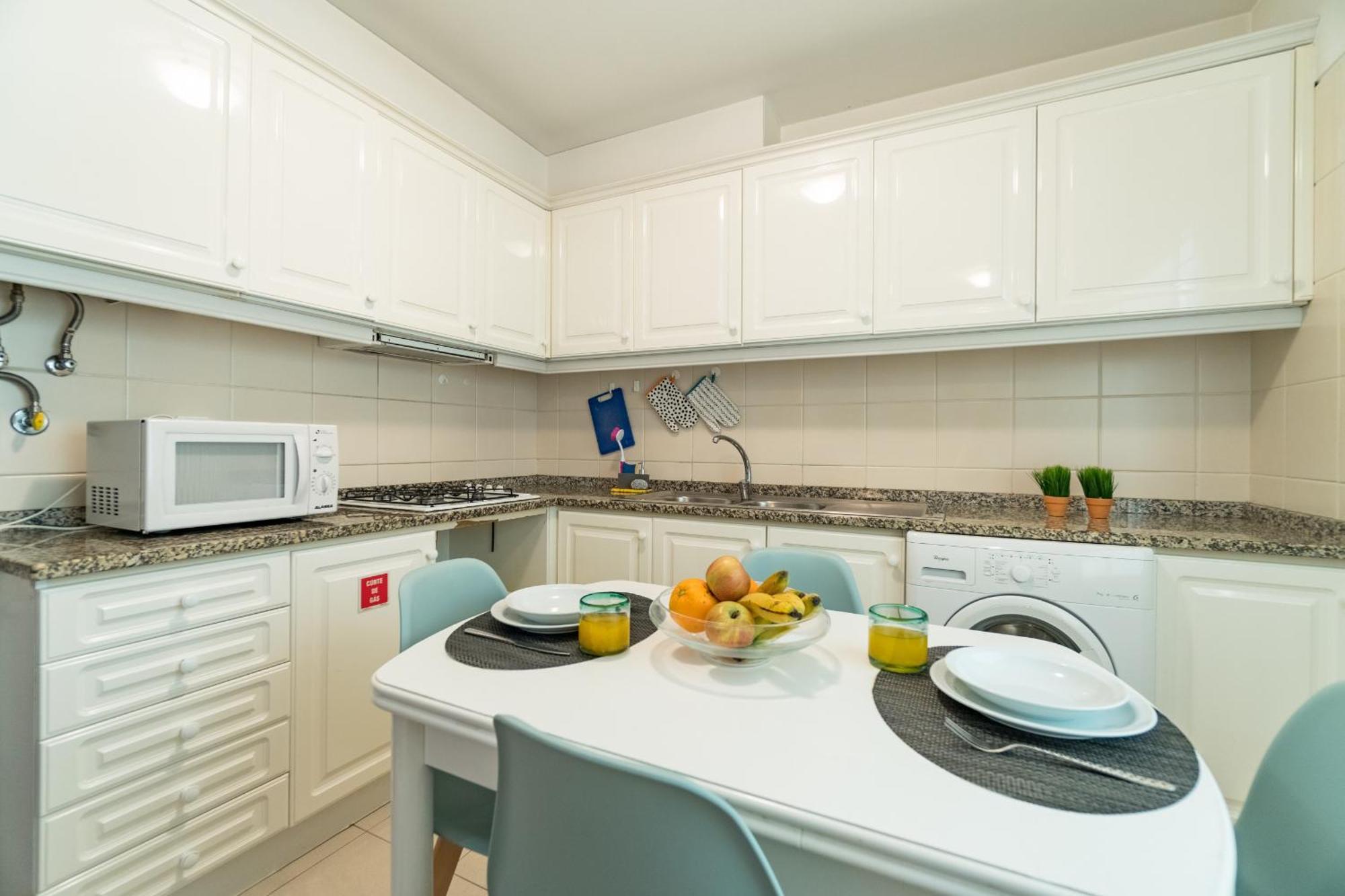 Apartamento Netos - By Wehost ฟุงชาล ภายนอก รูปภาพ